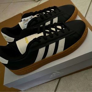 Adidas Grand Court Alpha